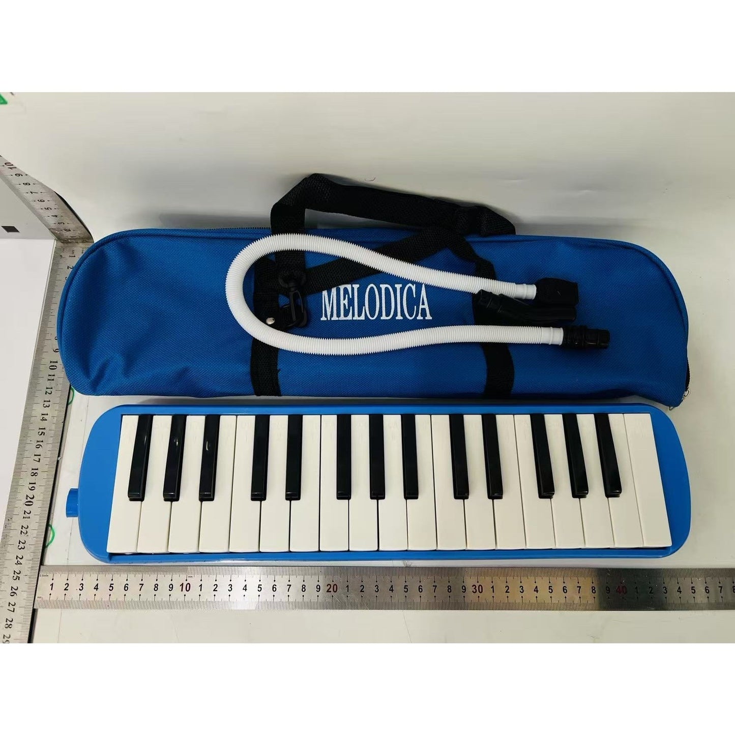Muzicuta Melodica 32 Clape, Klevo, din ABS, pentru Incepatori, 45 x 13 x 7 cm, Include Husa si Suflator, Albastru