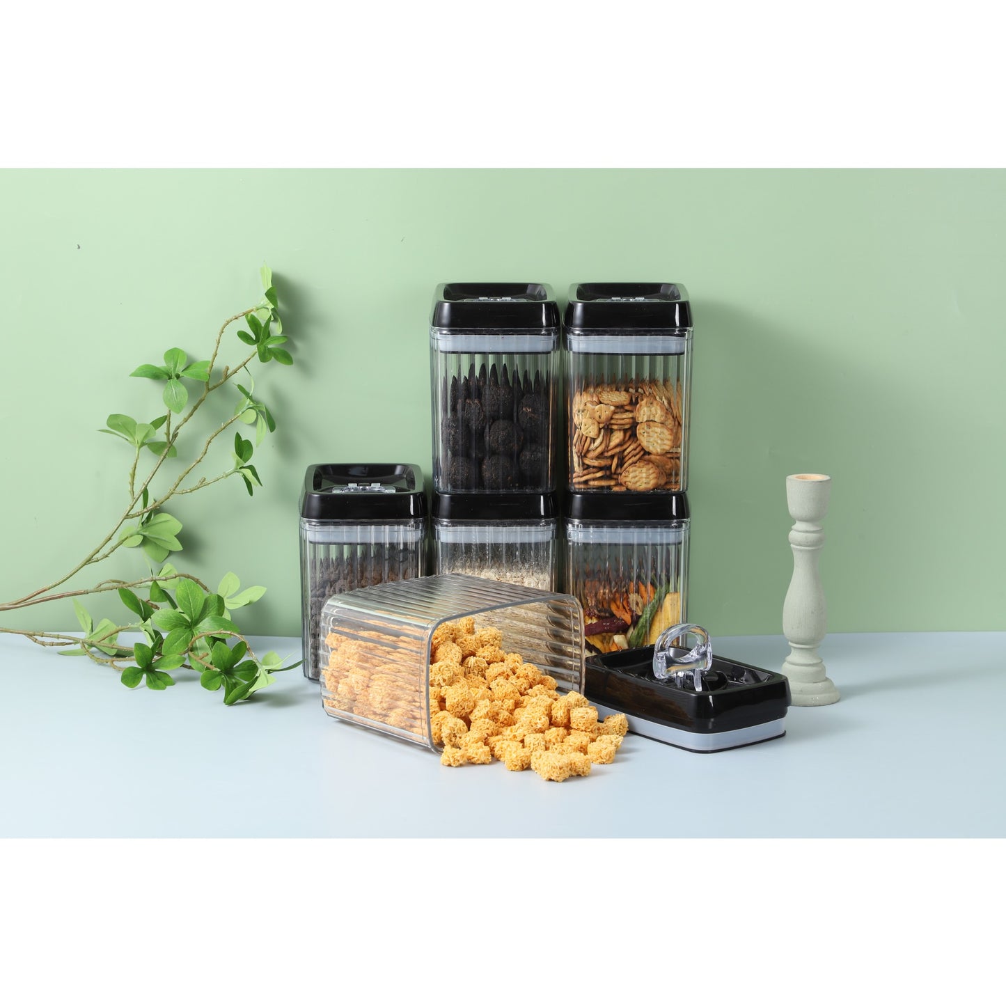 Set 6 Recipiente din Plastic, Klevo, pentru Alimente/Obiecte, Inchidere Ermetica, Textura Ondulata, 4 x 1.5l, 2 x 3.3l, Transparent