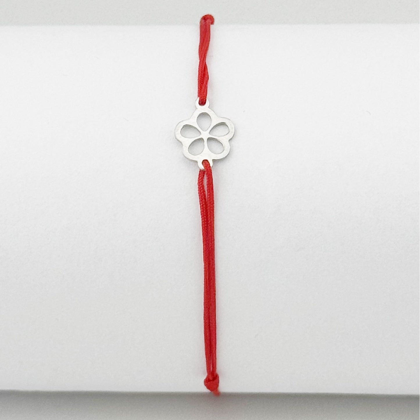 Bratara Argint 925 pentru Dama, Jolie, Model Floricica, Martisor Bratara de 1 Martie, Pandativ Argintiu cu Snur Rosu
