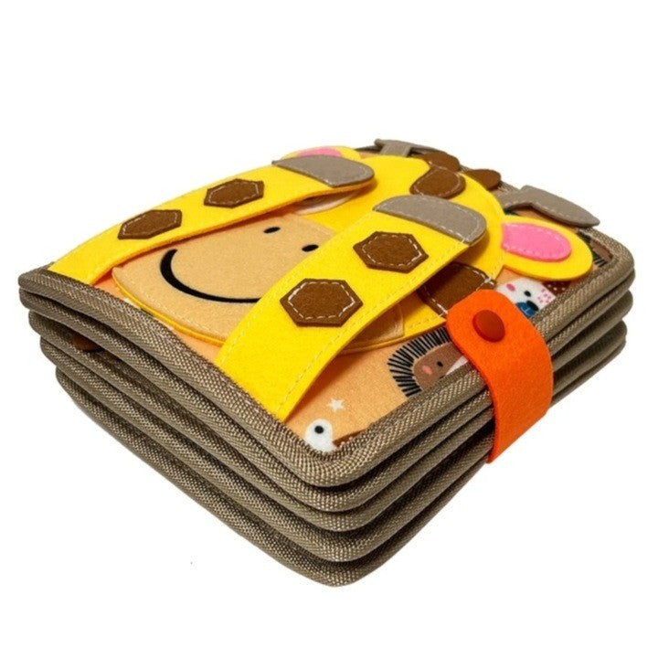 Carte Senzoriala Educativa Montessori 7in1, Klevo, Dezvoltare Abilitati Motorii, 8 Pagini, 3D, cu Elemente Detasabile, Model Girafa, 21x21x8 cm, Maro