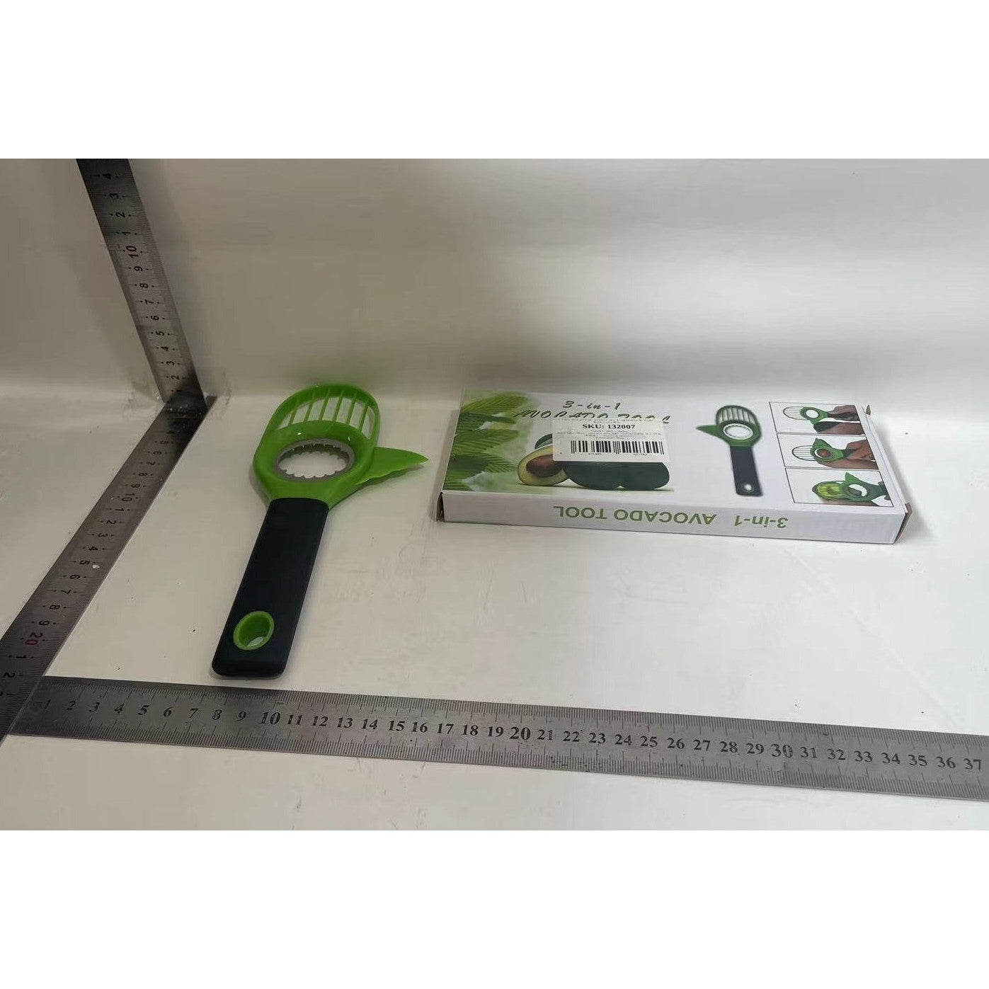 Cutit 3in1 pentru Avocado, Klevo, Cutit, Scoatere Miez si Feliator Pulpa, din PP si Otel Inoxidabil, Negru/Verde