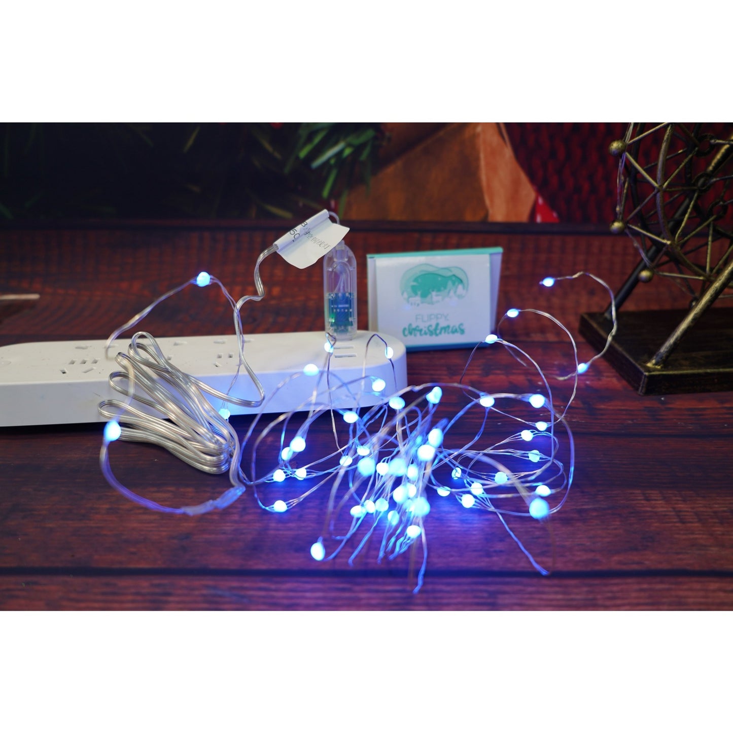 Instalatie Craciun, 5 metri, 50 LED-uri, telecomanda 32 de functii, multicolor RBG, fir cupru, USB, interior, Klevo