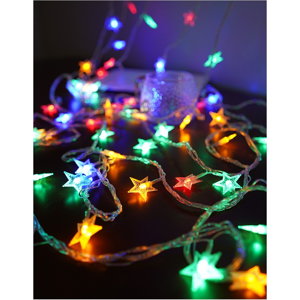 Instalatie Craciun cu baterii, 6 metri, 40 LED-uri tip Stea, fir Transparent, alb cald, Klevo
