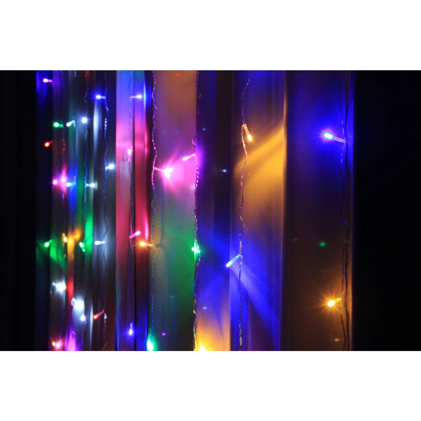 Instalatie Craciun, Tip Perdea IP44, 3m x 1m, 100 Led-uri, Multicolor, USB si telecomanda cu 8 functii, Klevo