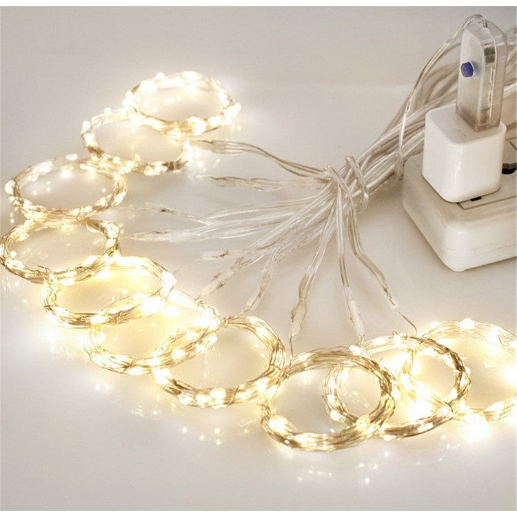 Instalatie Craciun, Tip Perdea IP44, 3m x 2m, 200 Led-uri, Alb cald, USB si telecomanda cu 8 functii, Klevo