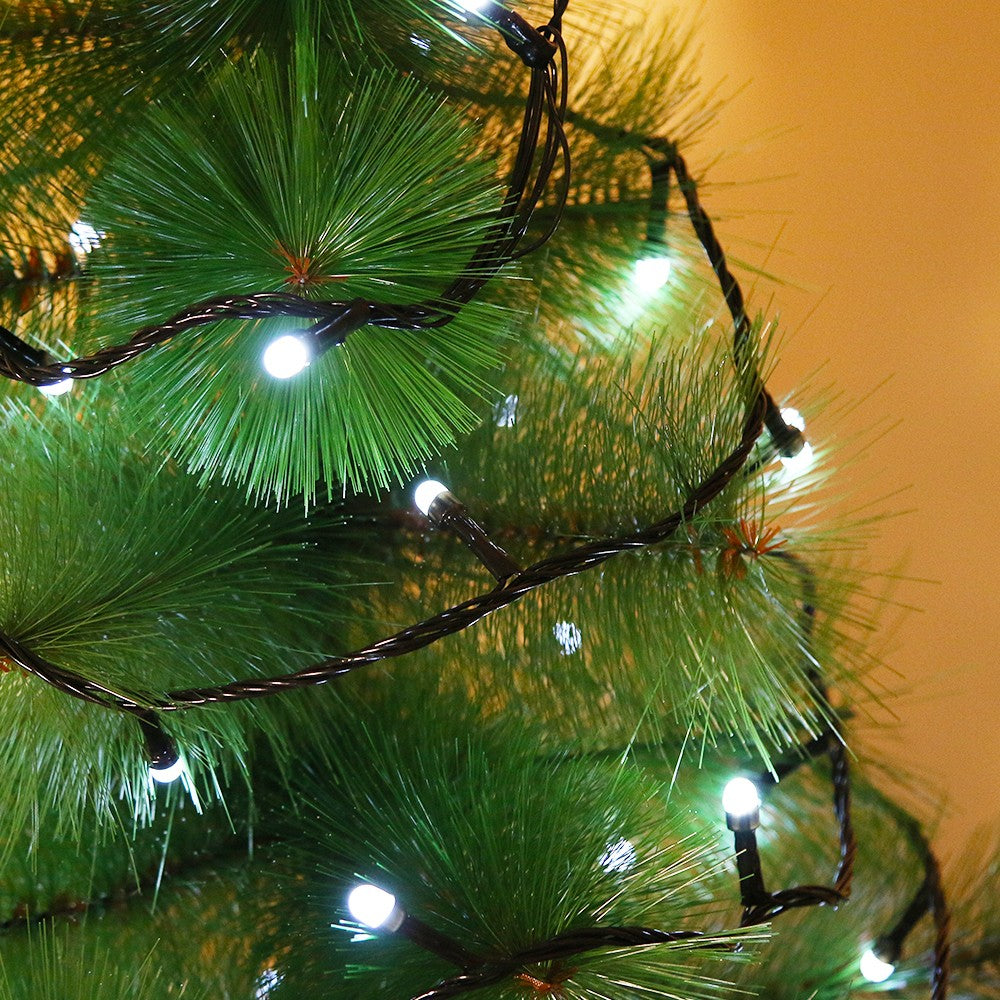 Instalatie de Craciun Klevo® Tip Liniara, Fir Negru, 9 m, 100 LED-uri Mari Rotunde, Interconectabila, Alb Rece