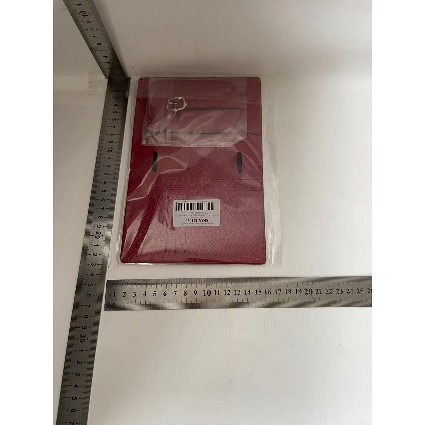 Portofel pentru Pasaport si Carduri, Klevo, 23x16 cm, 70g, din Piele PU, Suport Pix, Accesoriu Suport Eticheta, Unisex, Multifunctional, Rosu