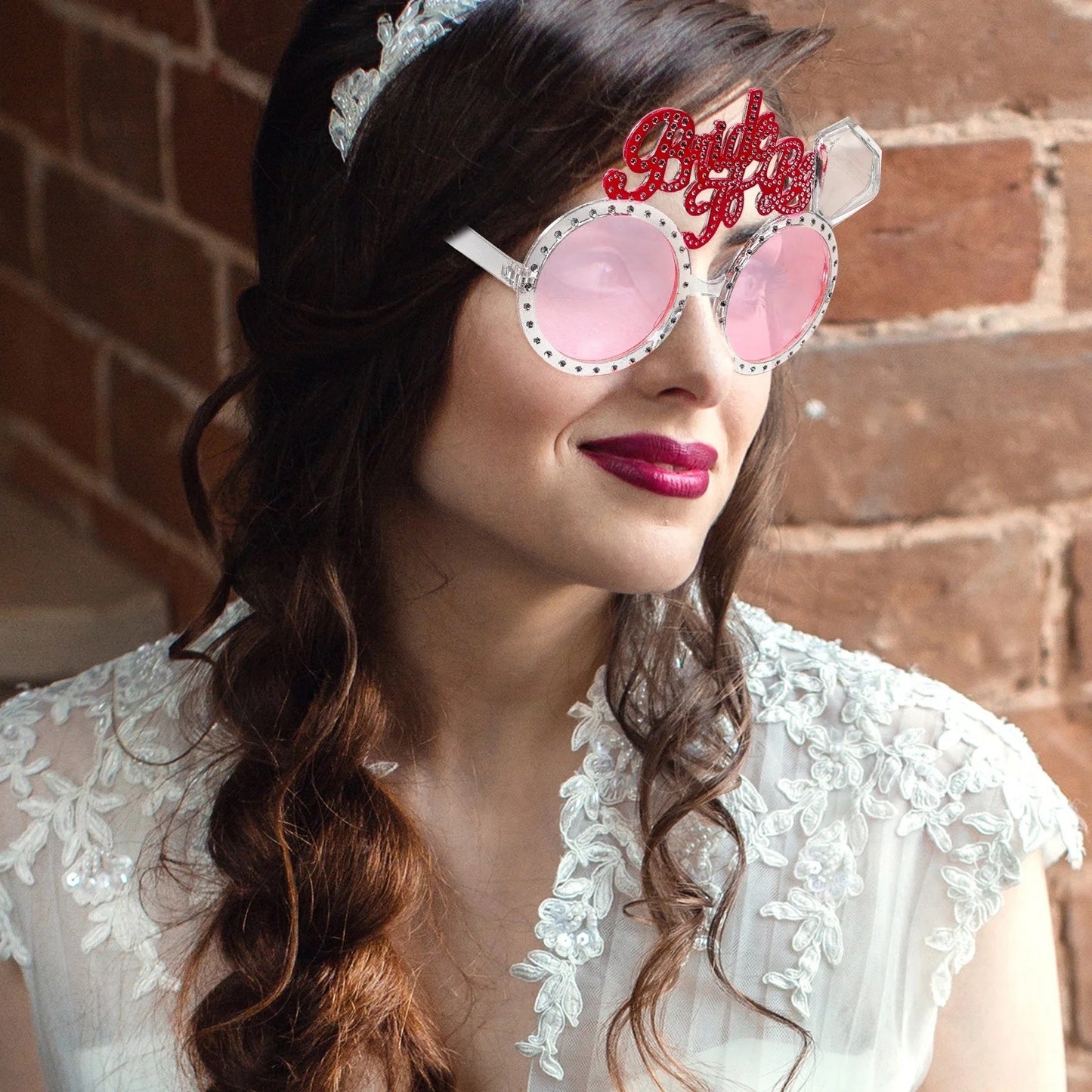 Ochelarii Decorativi, Klevo, Tema Nunta, Model Bride to Be, din Plastic, Roz