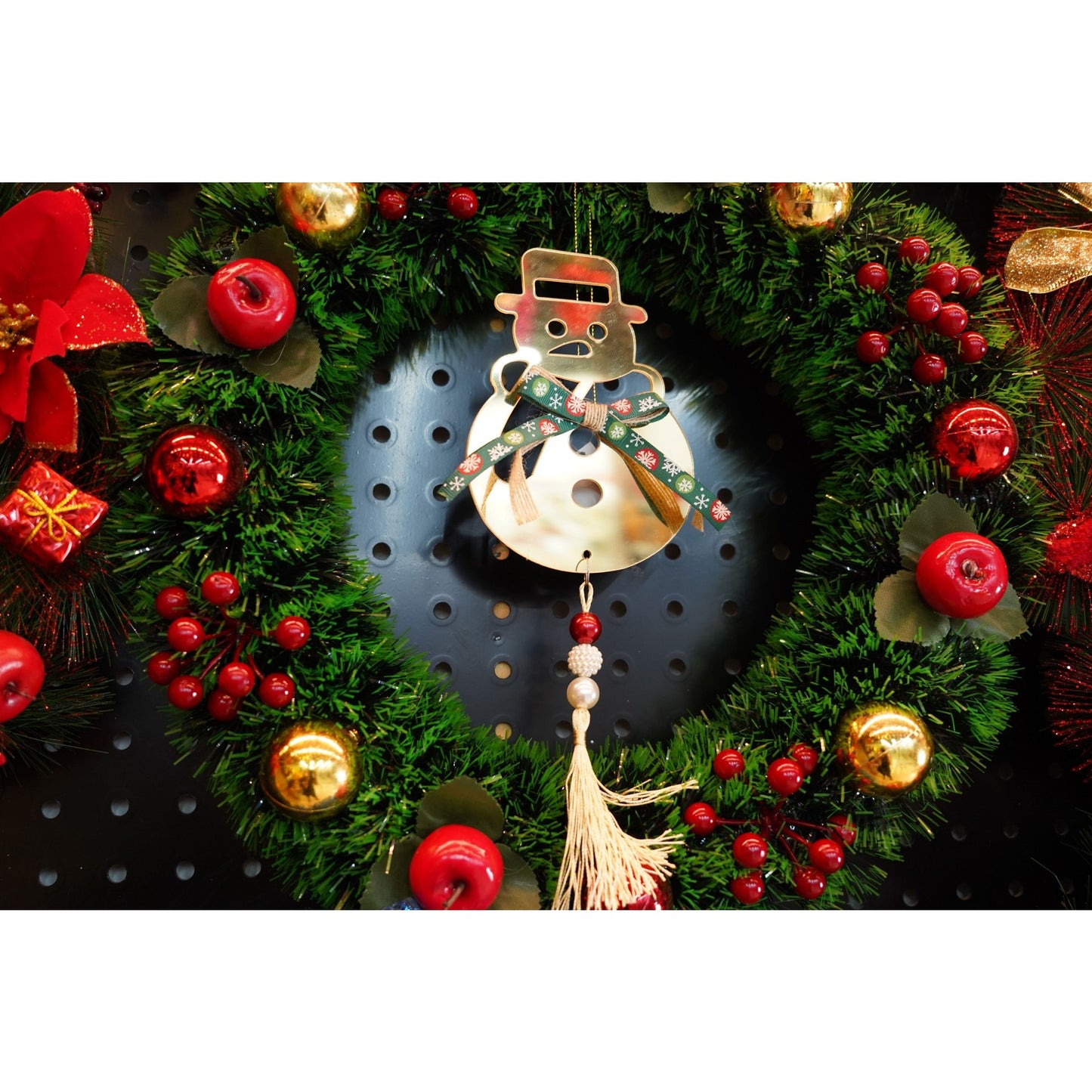 Ornament brad, Klevo, Om de zapada, Auriu, Lucios, 14*30CM, Acril, Interior/ Exterior