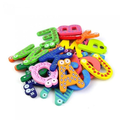 Set 26 Magneti de Frigider pentru Copii, Klevo, Model Alfabet A-Z, Figurine Amuzante, din Lemn, Multicolor