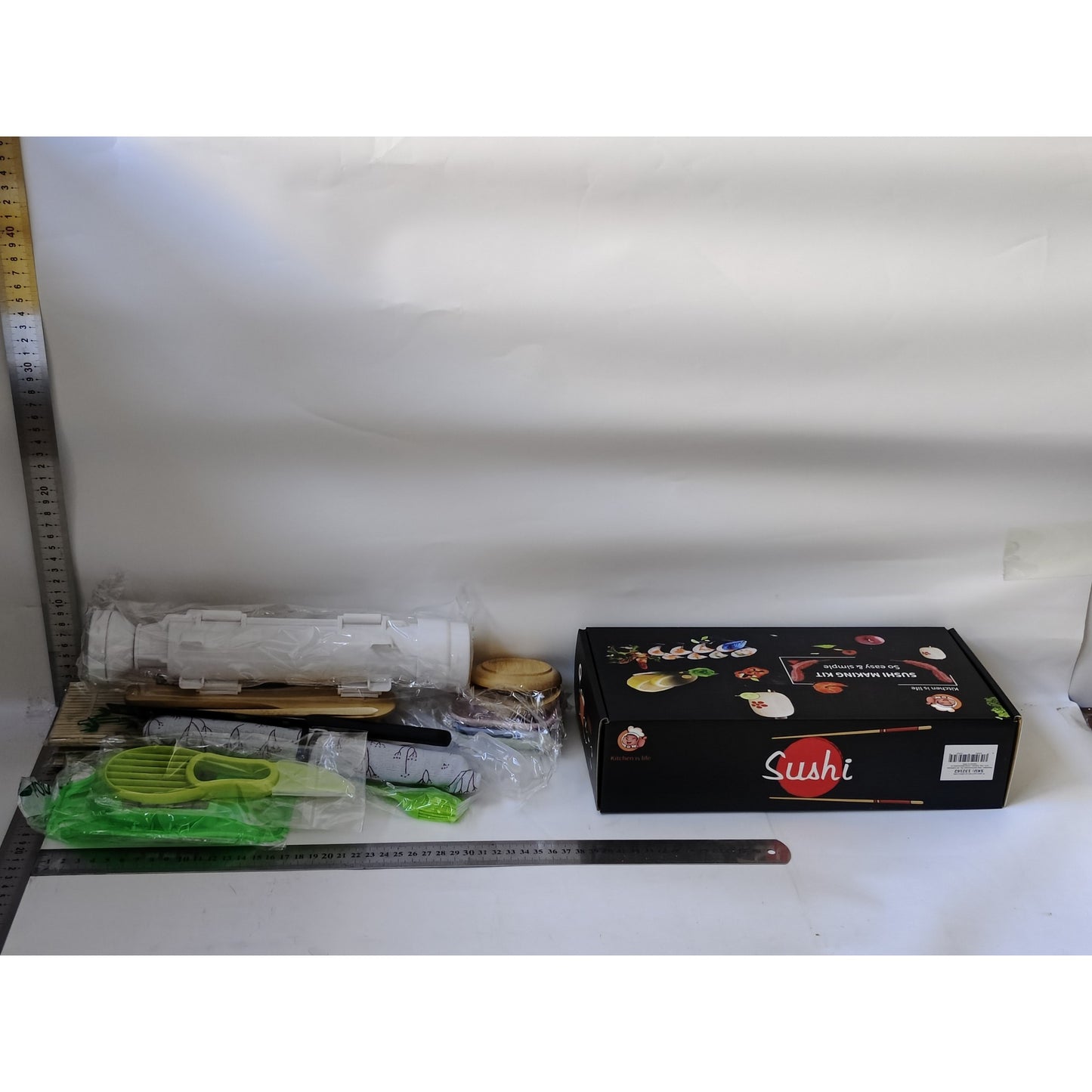 Set Ustensile pentru Sushi, Klevo, Set din 31 Accesorii pentru Sushi, Set pentru Sushi HOME MADE, Cutit Inclus, Forme, Betisoare, Multicolor