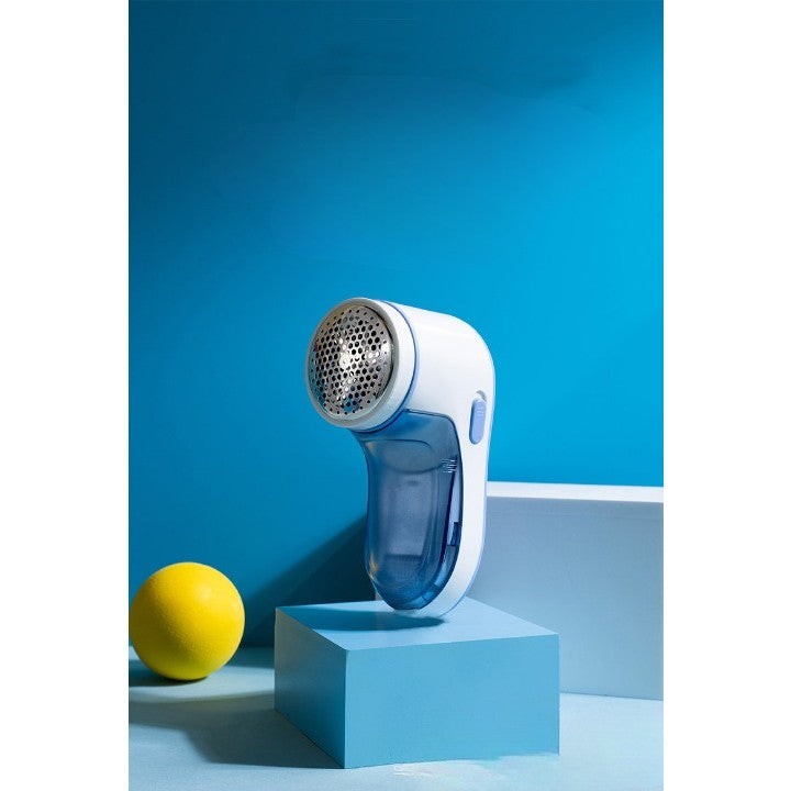 Aparat Pentru Curatat Scame, Par Si Praf, Klevo, Pentru Diferite Tipuri De Material, Cu Lame Din Otel Inoxidabil, Incarcare Prin USB Type-C, Cu Perie De Curatare si Cablu USB Incluse, Albastru, 15 x 7 cm