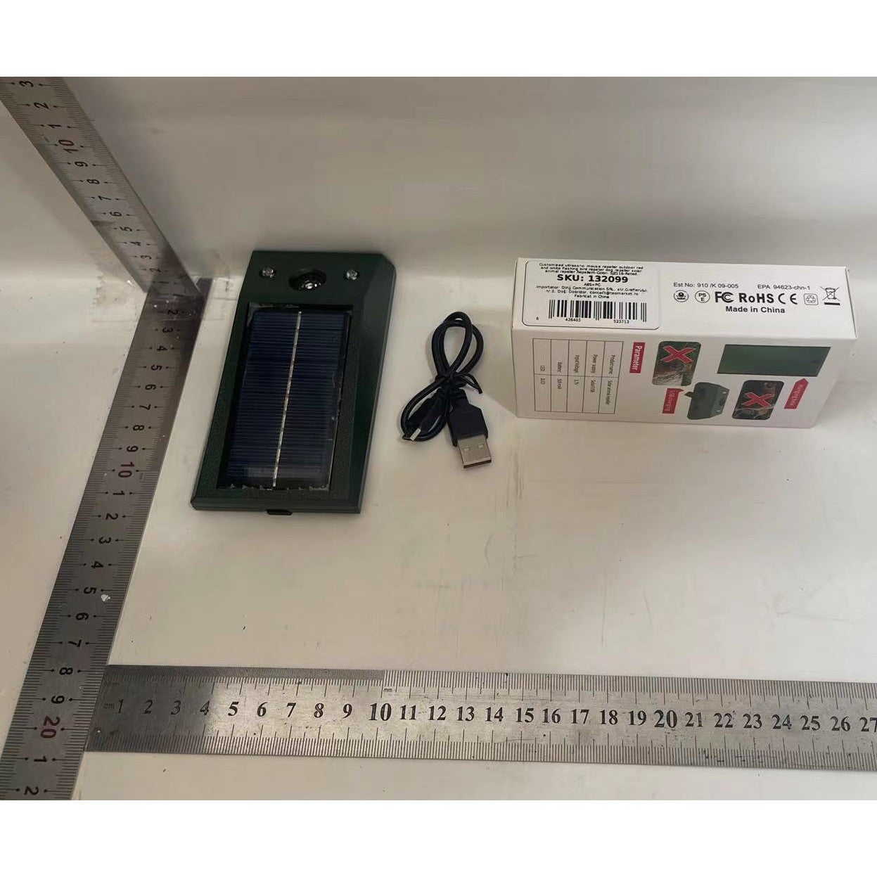 Aparat Solar LED cu Ultrasunete, Klevo, Repelent pentru Animale Mari si Mici, Lumina Rosie si Alba, Anti Rozatoare, Anti Insecte, Frecventa 9-36.5KHZ, 12 X 6.5 cm, Verde