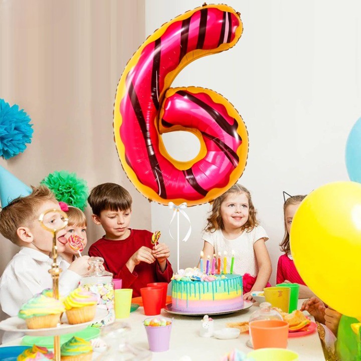 Balon din Folie Metalizata Klevo, Figurina Cifra, Imprimeu Gogosi, Tema Aniversare 100 cm, Ambalaj Individual, Pai inclus, Umflare cu Aer sau Heliu, Multicolor, Cifra 6