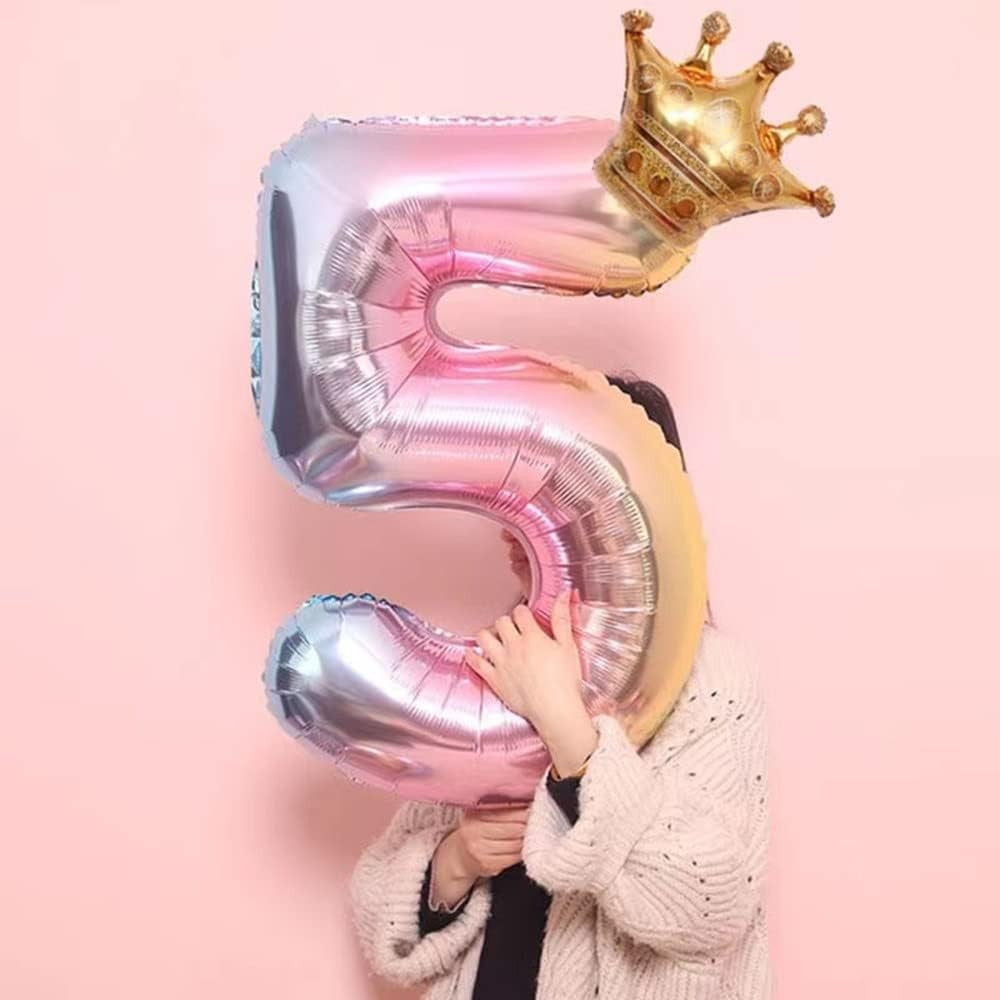 Balon din Folie Metalizata, Klevo, Figurina Cifra Gradient, Tema Aniversare 80 cm, Ambalaj Individual, Pai inclus, Umflare cu Aer sau Heliu, Coronita, Cifra 5