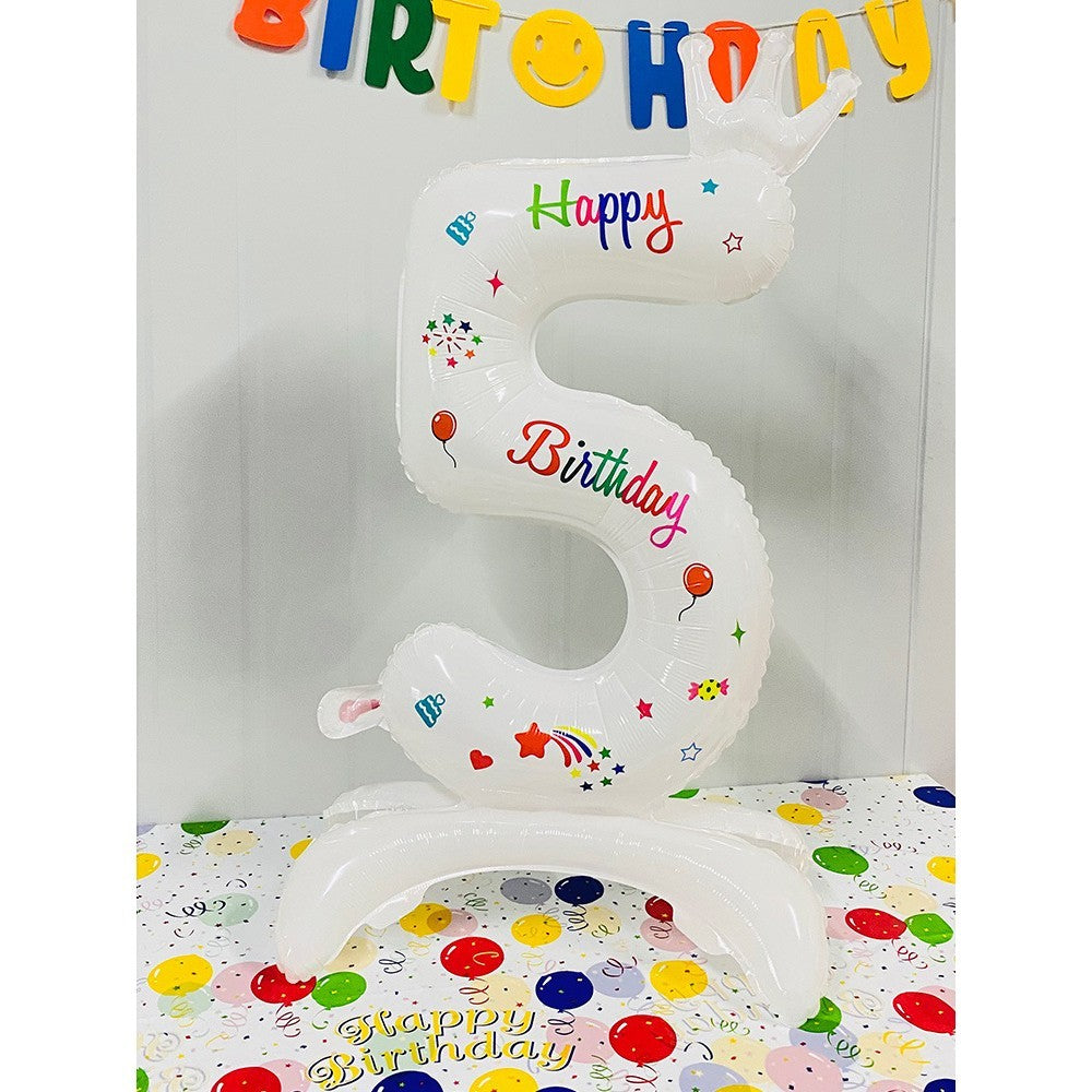 Balon din Folie Metalizata, Klevo, Figurina Cifra, Model 5 cu Happy Birthday Scris, Tema Aniversare 81 cm, Ambalaj Individual, Pai Inclus, Umflare cu Aer sau Heliu, Alb