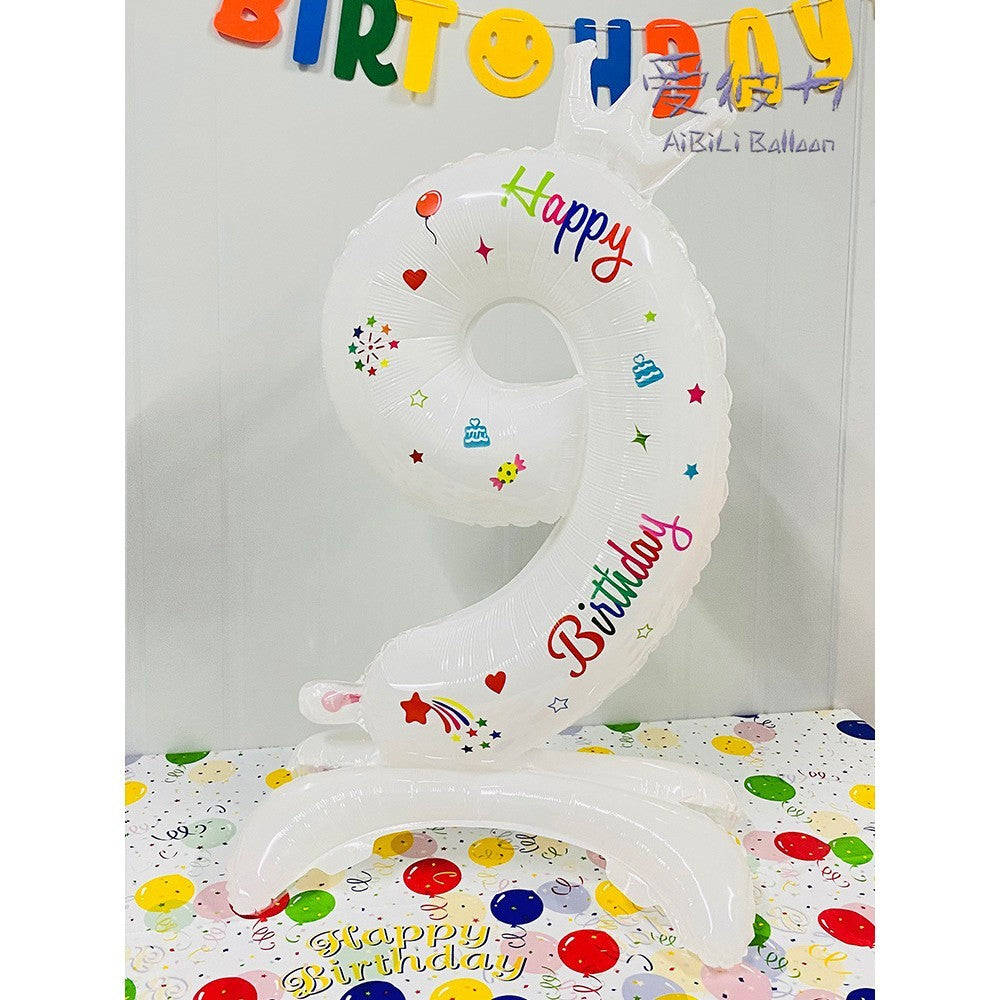 Balon din Folie Metalizata, Klevo, Figurina Cifra, Model 9 cu Happy Birthday Scris, Tema Aniversare 81 cm, Ambalaj Individual, Pai Inclus, Umflare cu Aer sau Heliu, Alb
