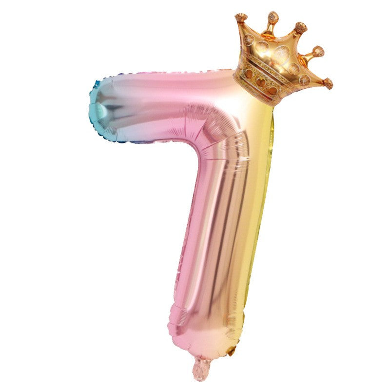 Balon din Folie Metalizata, Klevo, Figurina Cifra Gradient, Tema Aniversare 80 cm, Ambalaj Individual, Pai inclus, Umflare cu Aer sau Heliu, Coronita, Cifra 7