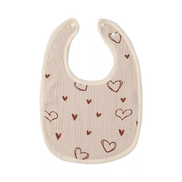 Baveta in Forma de U, Klevo, din Bumbac, pentru Copii 0-12 Luni, Rezistenta la Apa, cu Capse, Model cu Inimoare,  21x30 cm, Bej