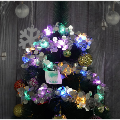 Beteala Craciun cu LED, Argintie, model cu paiete rotunde, 2 m x 5 cm, PVC, Sir, Artificiala, Klevo