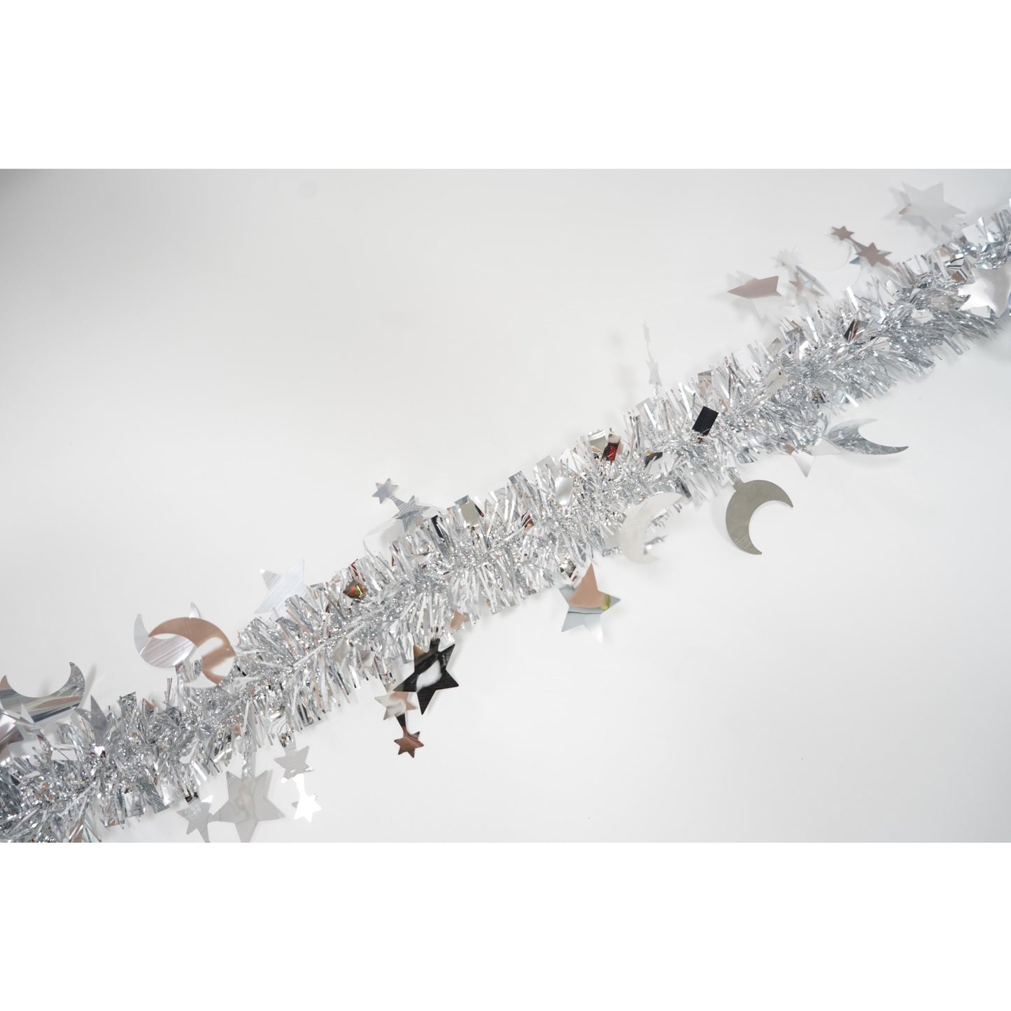 Beteala Craciun, Klevo, argintiu, marimea: 2 m x 9 cm x 5 cm material:folie PVC, interior/exterior