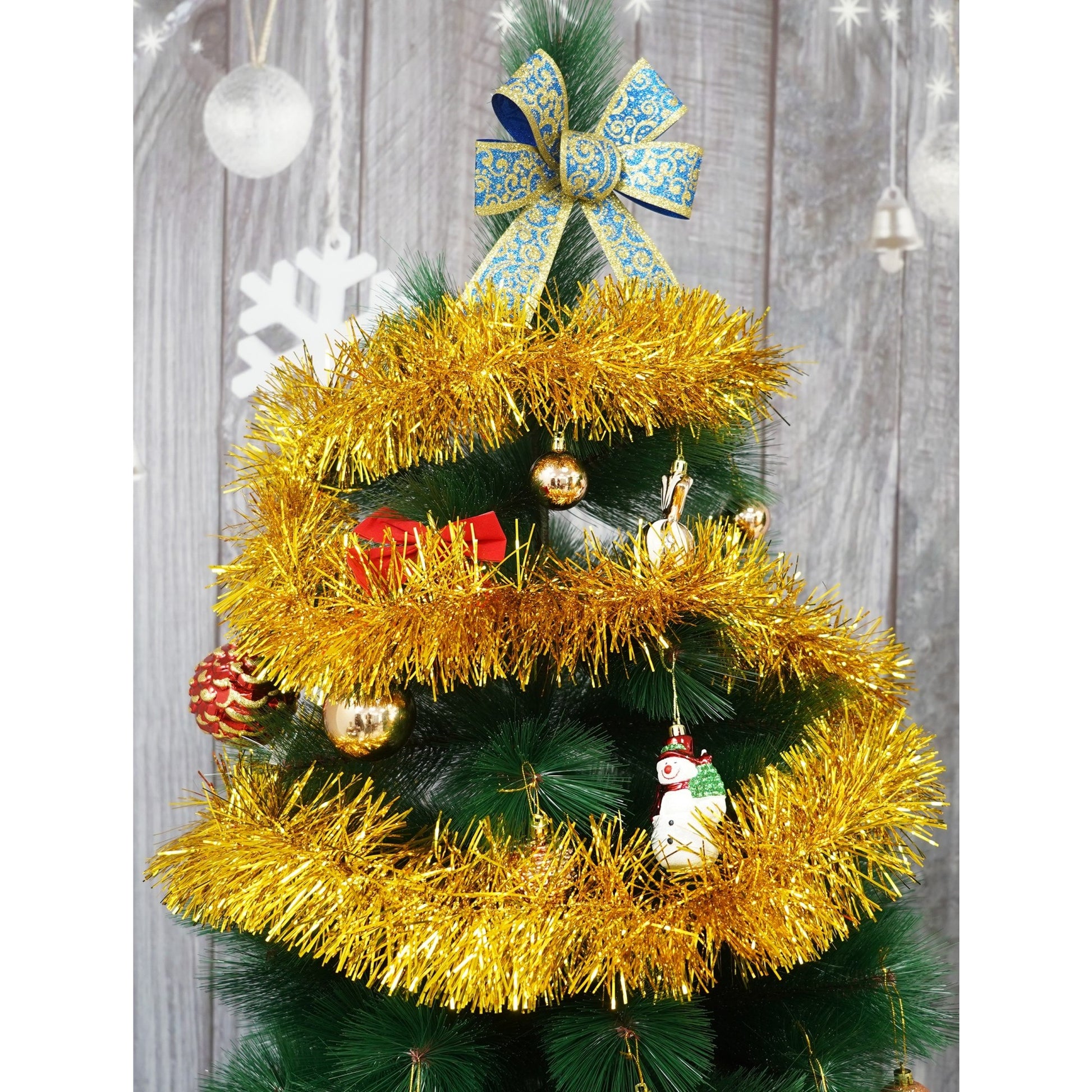 Beteala Craciun, Klevo, aur, marimea: 2 m x 11 cm material:folie PVC, interior/exterior