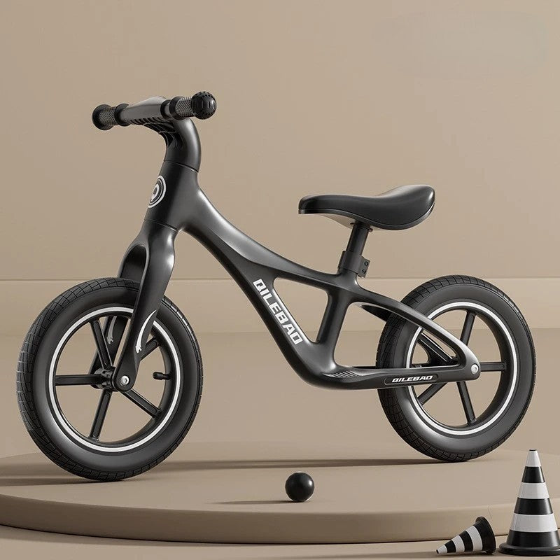 Bicicleta pentru Copii, Klevo, Fara Pedale, Pentru 2-6 Ani, 2 Roti Silentioase, Sa Reglabila 43 - 58 cm, din Plastic si Fibra de Sticla, 88 x 56 x 43 cm, Negru