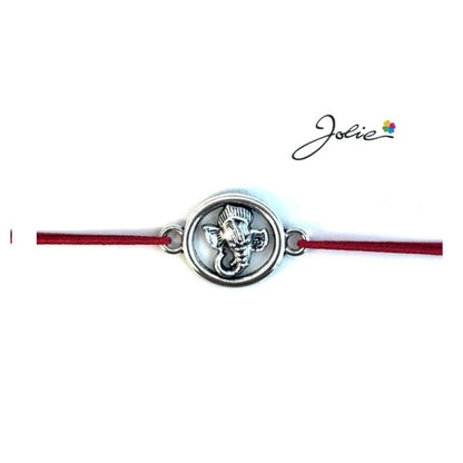 Martisor tip Bratara cu Pandantiv Metalic, Jolie, Snur Textil Rosu, Model Ganesha Cerc, Dimensiune Reglabila, Nod Dublu, Ambalata Individual