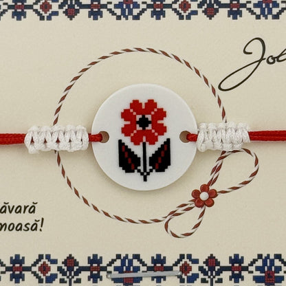 Martisor Traditional Bratara Norocoasa, Jolie, Model Rotund Floare, Bratara Martisor pentru Copii, din Plastic/Textil, Snur Rosu/Alb