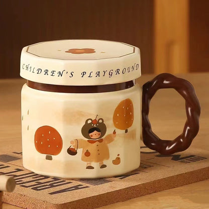 Cana din ceramica, Klevo, Cana pentru Cafea, Ceai, Cana Universala, Unisex, Cana cu Capac, 9 x 8 x 8 cm, 400 ml, Model Fetita, Bej