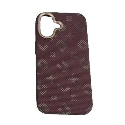 Carcasa Magnetica, Klevo, Compatibila Apple iPhone 16, din Fibra de Carbon, Litere Fosforescente, Maro