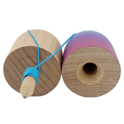 Kendama Pill X Originala, Klevo, Profesionala Model Rubber Grip Pilula, din Lemn, Varsta 9+, Ata 62/65 cm, 11 x 5 x 5 cm, Gradient Albastru deschis/Rosu
