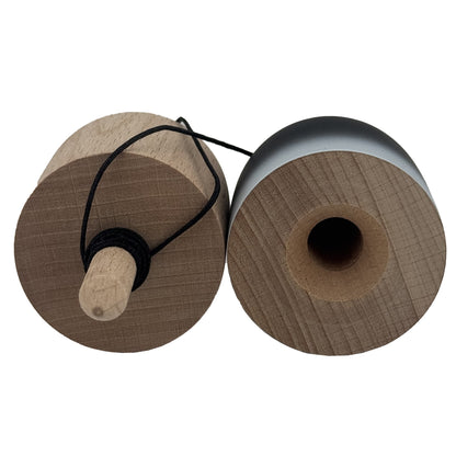 Kendama Pill X Originala, Klevo, Profesionala Model Rubber Grip Pilula, din Lemn, Varsta 9+, Ata 62/65 cm, 11 x 5 x 5 cm, Gradient Negru/Alb