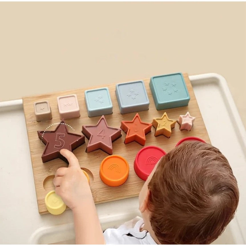Jucarie Educativa, Klevo, +12 Luni, Tip Montessori, din Lemn si Silicon, Forme Geometrice Stivuibile, 15 Piese, 27 x 19 cm, Multicolor