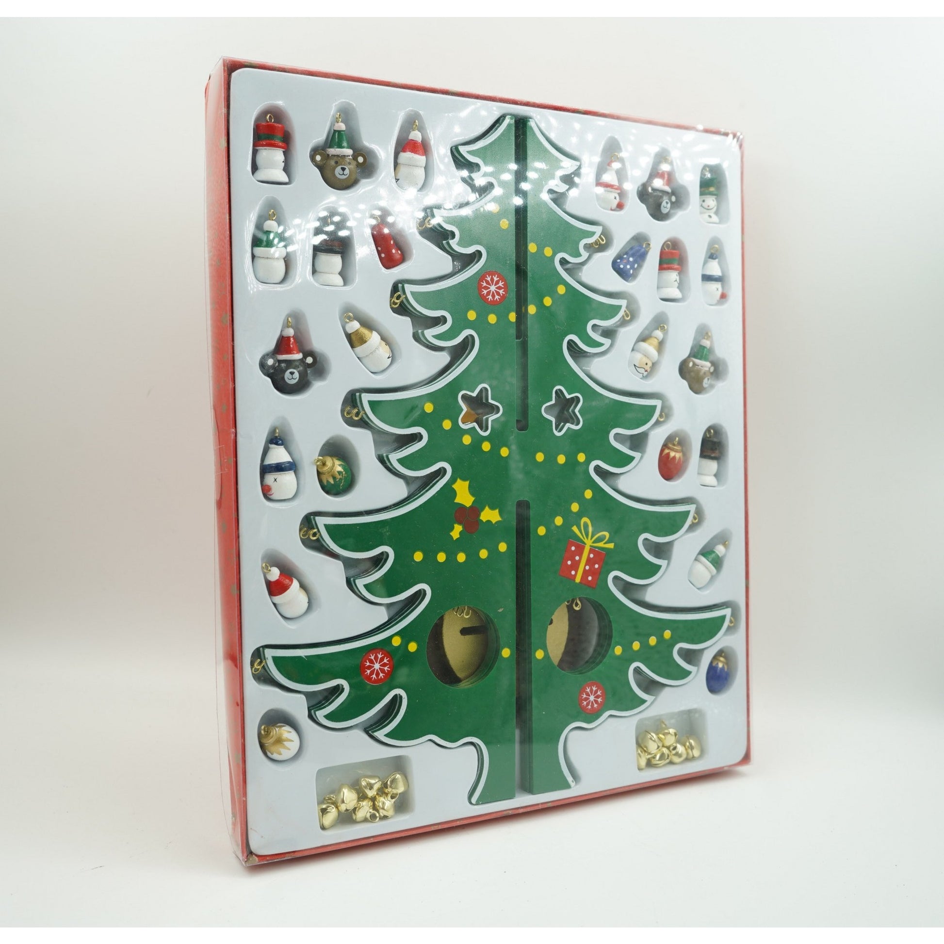 Decoratiune Craciun, Brad, Verde/Alb, 15 cavitati cu ornamente, 25.5 cm x 33 cm, Lemn, Klevo