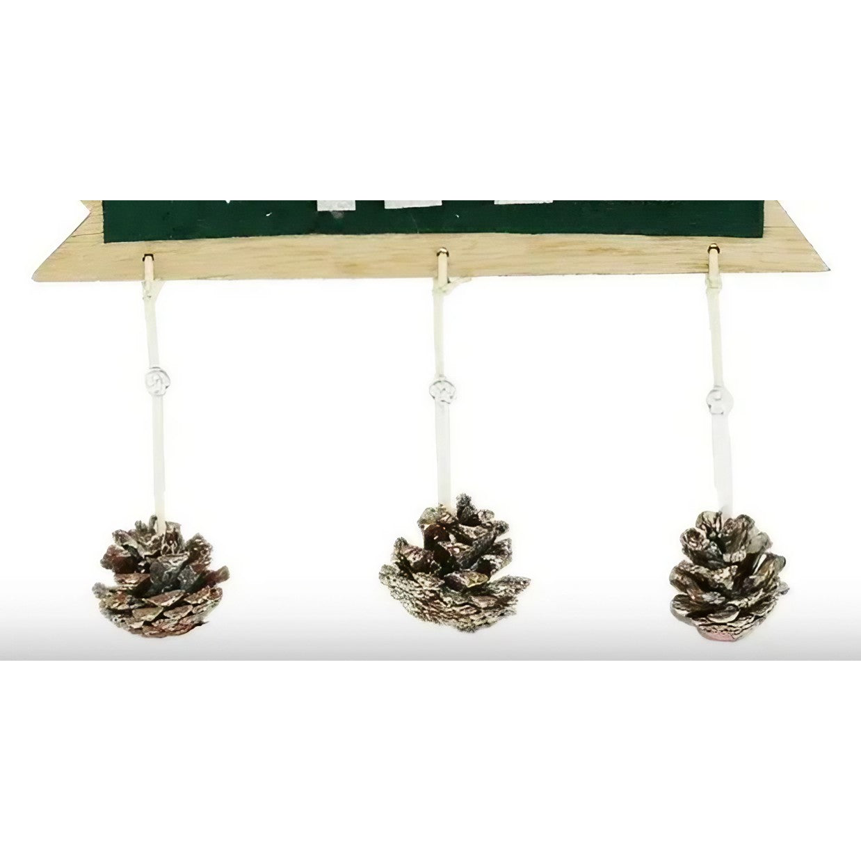 Decoratiune Craciun din Lemn, Klevo, Model Scris Xmas, Conuri Atarnate, cu Inimioara 25x9 cm, pentru Brad sau Usa, Verde/Argintiu