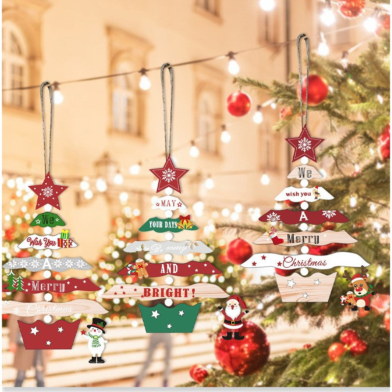 Decoratiune de Craciun din Lemn, Klevo, cu Snur pentru Agatare in Brad, Model Brad de Craciun si Ren, Scris We Wish You A Merry Christmas, 17x12.8x0.4 cm, Multicolor
