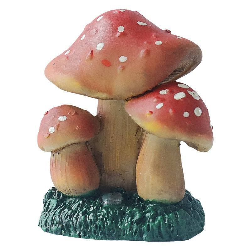Decoratiune Ornament pentru Ghiveci, Klevo, Decoratiune pentru Gradina, Model 1 Ciuperci Rosii cu Buline Albe, 3.1 x 4 cm, Rosu