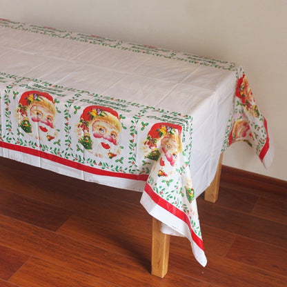 Fata de masa dreptunghiulara Klevo, PVC, 2.5 mm grosime, imprimeu Mos Craciun, potrivit pentru Craciun, utilizare multipla, 180 x 108 cm, alb