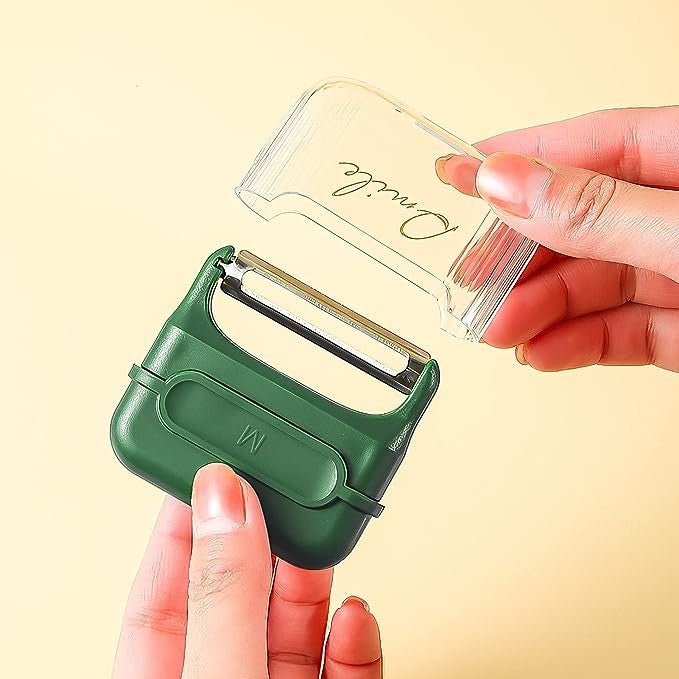 Decojitor/Curatator manual de legume si fructe, Klevo, portabil, cu magnet, doua lame, Inox, Verde, 6.7x6x1.6 cm