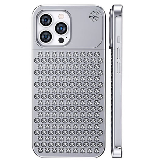 Husa Aromaterapia Compatibila cu iPhone 15 Pro Max, Klevo, Antisoc, Antizgariere, Protectie Camera si Supraincalzire, din Aliaj de Aluminiu, Argintiu