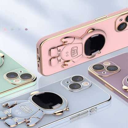 Husa de Protectie TPU 2in1, Klevo, pentru Apple iPhone 15, Astronaut cu Suport, Antisoc, Rezistenta la Impact, Protectie Camera, Roz