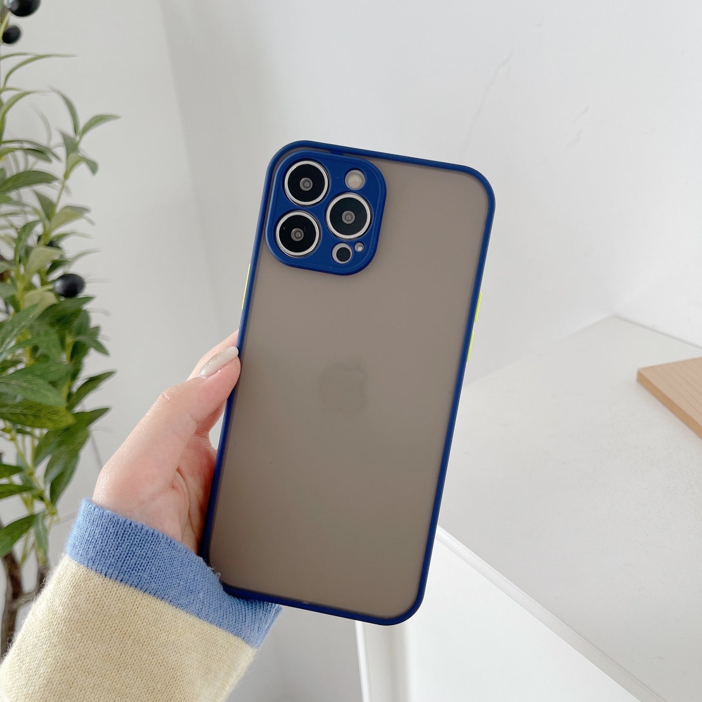 Husa protectie Klevo compatibila cu Apple iPhone 13 Pro Phantom Tpu Albastru