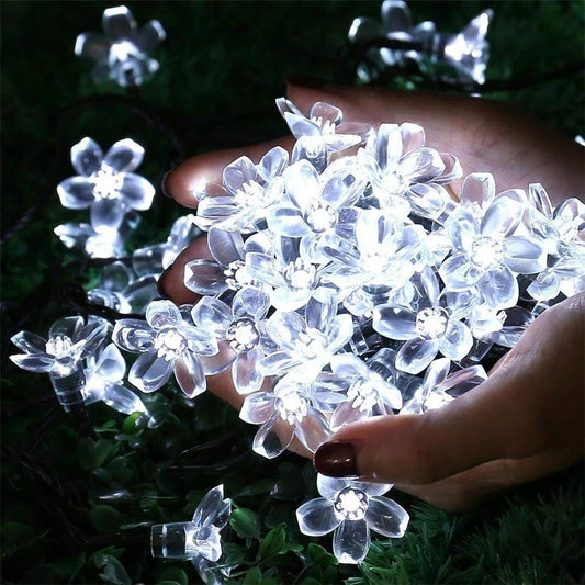 Instalatie Craciun, 6.5 metri, 30 Becuri LED tip Flori de cires, pentru exterior cu incarcare solara, Alb rece, Klevo