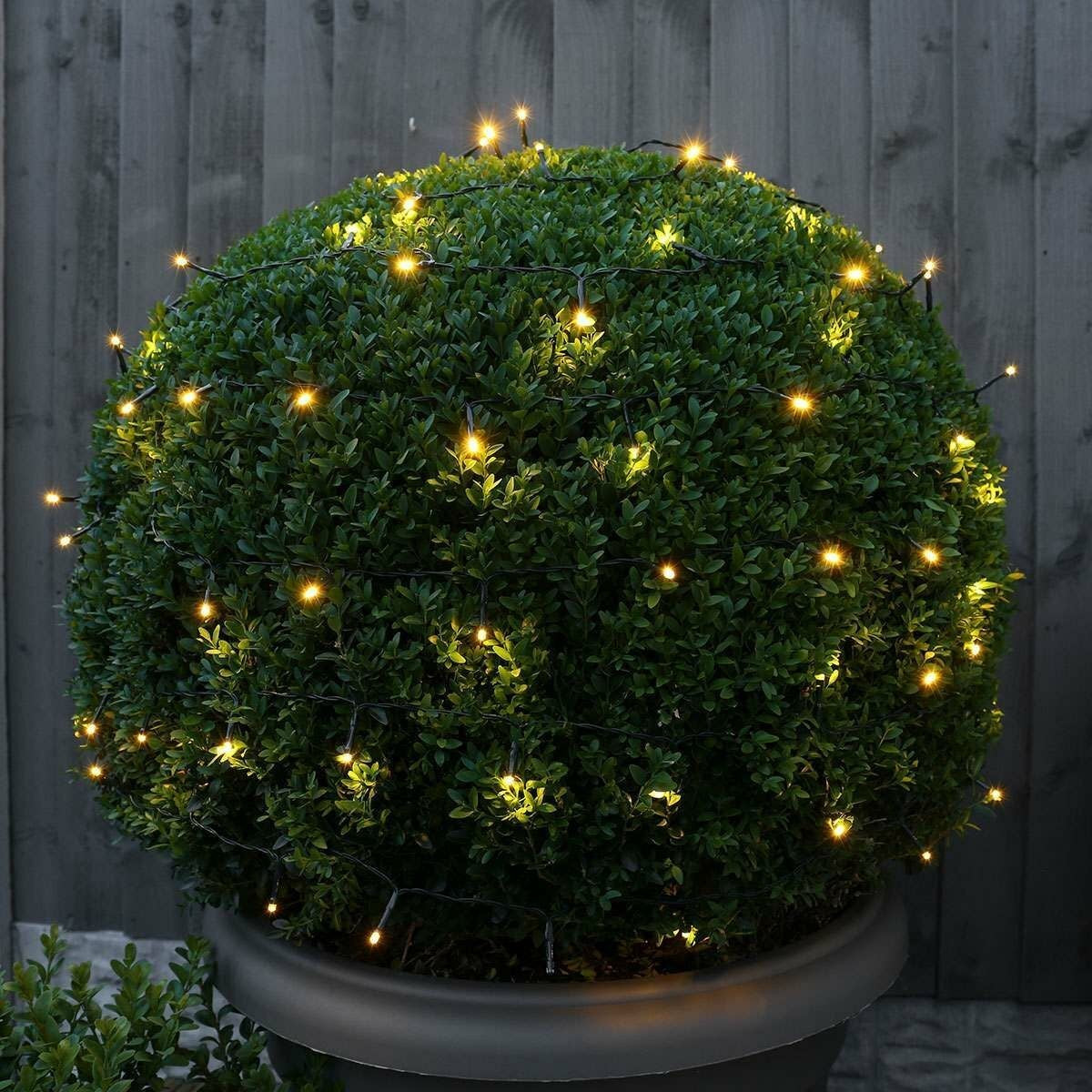 Instalatie Craciun Liniara, Klevo, de Exterior, IP65, cu Alimentator 1.5 m inclus, 20 metri, 200 LED, Alb Cald