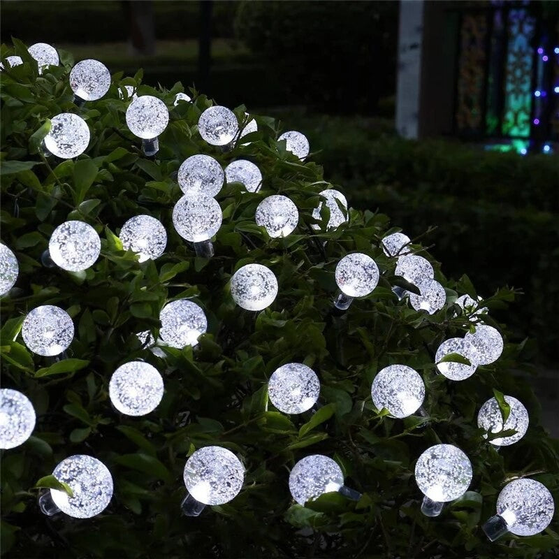 Instalatie Craciun, Tip Globuri de cristal, 30 Led-uri, 6.5 metri, Alb rece, Energie solara, Senzor de lumina, Klevo