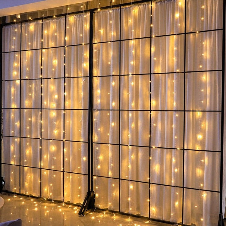 Instalatie Craciun, Tip Perdea, IP44, 12 m x 1 m, 720 LED-uri, Alb cald, cu flash, Transformator, Interconectabila, Prelungitor 3 m inclus, Fir transparent, Interior/ Exterior, Klevo