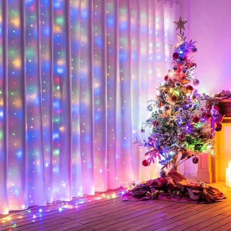 Instalatie Craciun, Tip Perdea IP44, 3m x 1m, 100 Led-uri, Multicolor, USB si telecomanda cu 8 functii, Klevo