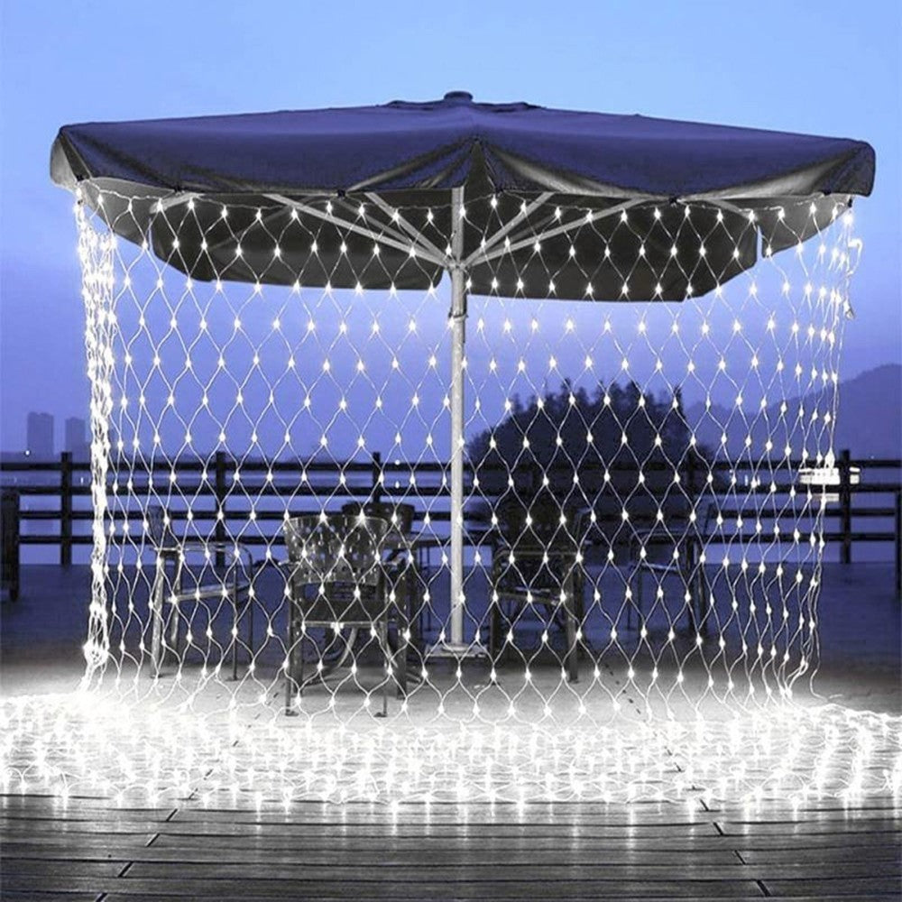 Instalatie Craciun, Tip Plasa, IP 44, 14 x 1 m, 720 LED-uri, Alb rece, 8 jocuri de lumini, Transformator fara telecomanda, Interconectabila, Prelungitor 5 m inclus, Fir transparent, Klevo