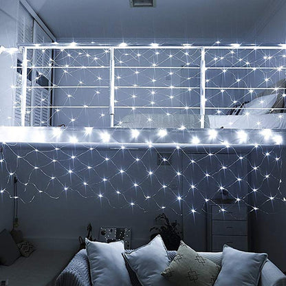 Instalatie Craciun, Tip Plasa, IP 44, 15 x 1 m, 720 LED-uri, Alb rece, 8 jocuri de lumini, Transformator fara telecomanda, Interconectabila, Prelungitor 3 m inclus, Fir transparent, Klevo